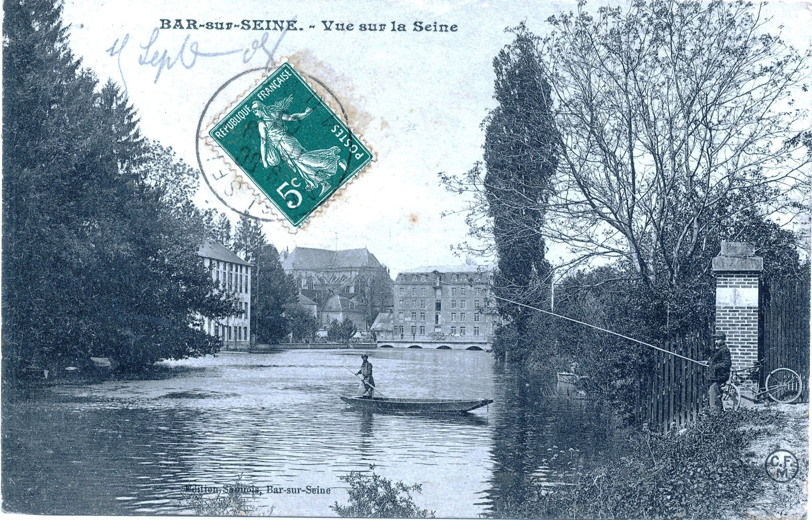 Photos et carte postales anciennes de BarsurSeine Mairie de BarsurSeine et sa ville Photos et carte postales anciennes de BarsurSeine Mairie de BarsurSeine et sa ville