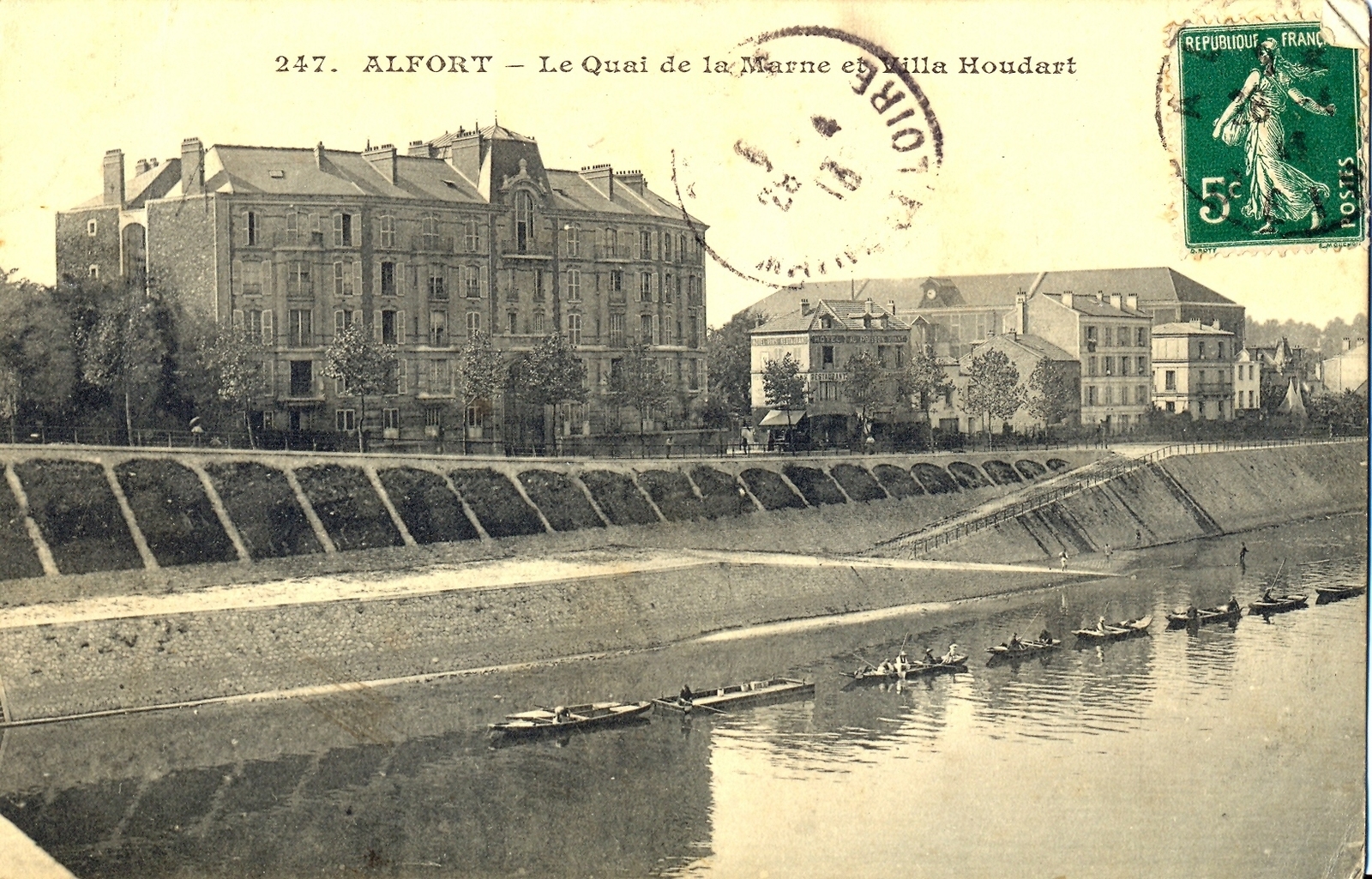 Photos Et Carte Postales Anciennes De