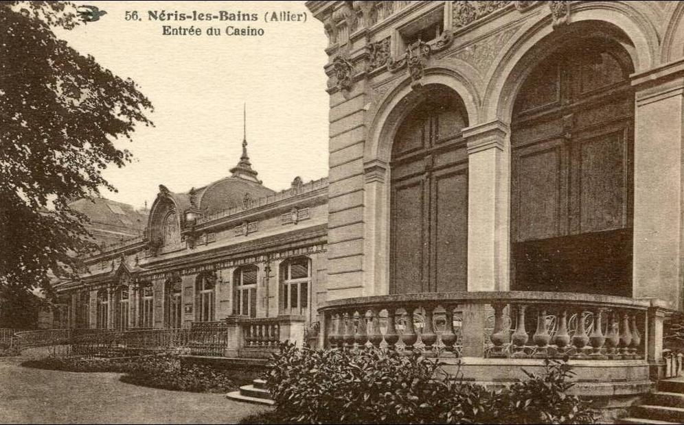 Photos et carte postales anciennes de NérislesBains Mairie de NérislesBains et sa ville