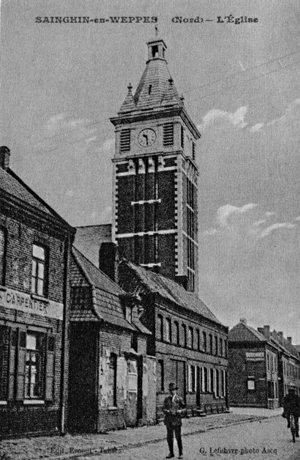 Photos et carte postales anciennes de SainghinenWeppes Mairie de