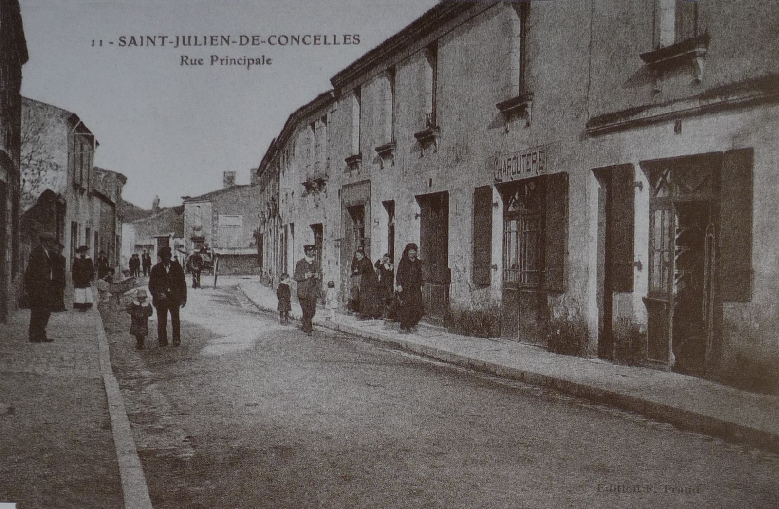 Photos et carte postales anciennes de SaintJuliendeConcelles Mairie de SaintJuliende Photos et carte postales anciennes de SaintJuliendeConcelles Mairie de SaintJuliende